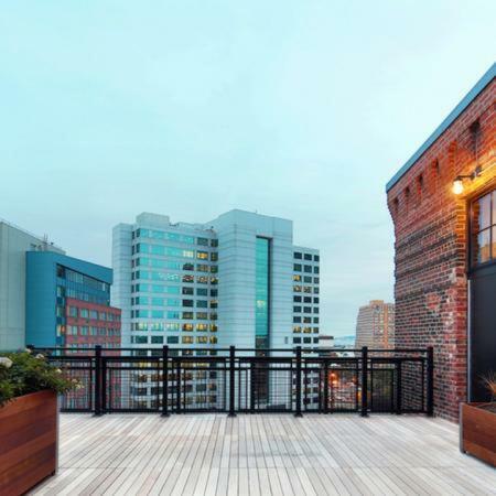 Deedee'S Industrial Lofts Lejlighedshotel Jersey City Eksteriør billede